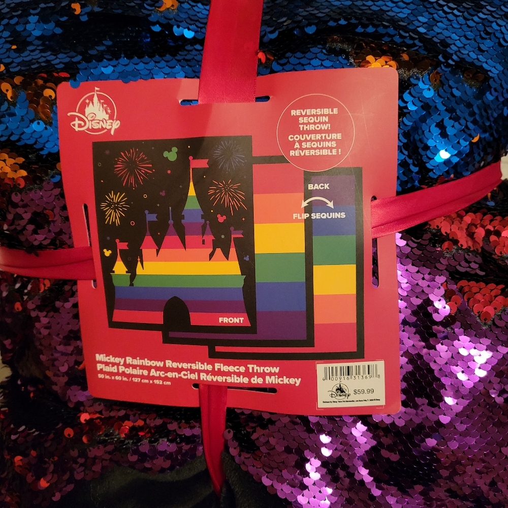 Disney Reversible Sequin Fleece Throw Blanket – Rainbow Disney Collection